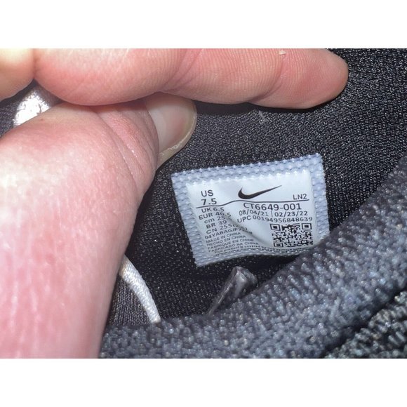 Nike Alpha Menace Pro 3 Mens Football Cleats Size 7.5 Black White CT6649-001 - Picture 7 of 7